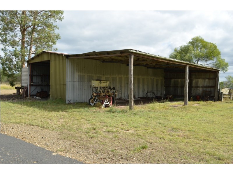 121 Spiers Creek Road, Stonehenge QLD 4357