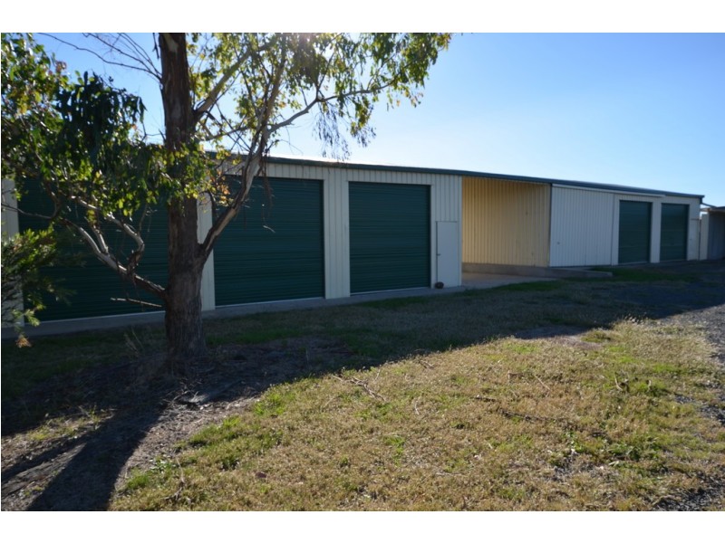 43 Railway Parade, Cambooya QLD 4358
