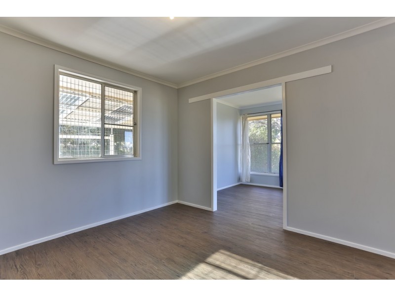 49 Noll Street, Kearneys Spring QLD 4350