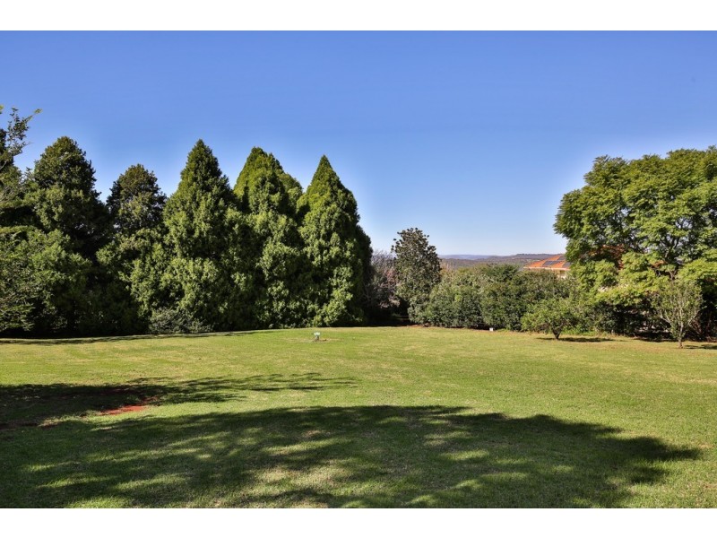 4 Large Street, Middle Ridge QLD 4350