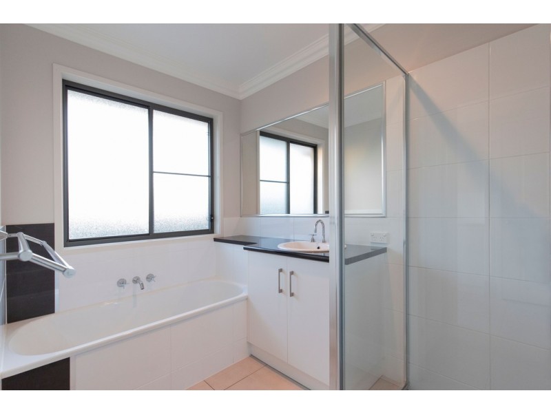 26 Elizabeth Street, Westbrook QLD 4350