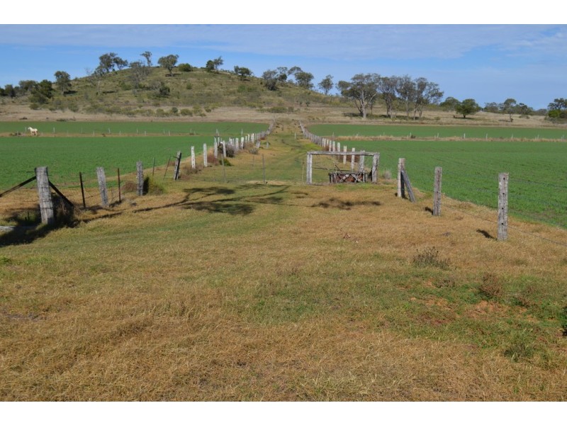 3278 Oakey-Cooyar Road, Kulpi QLD 4352