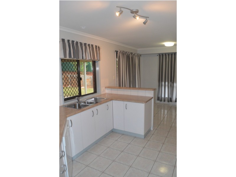121 Glenvale Road, Newtown QLD 4350