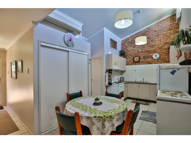 3/524 Alderley Street, Harristown QLD 4350