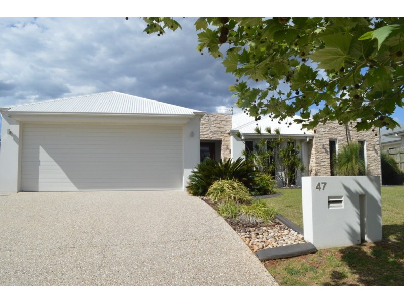 47 Nioka Drive, Highfields QLD 4352