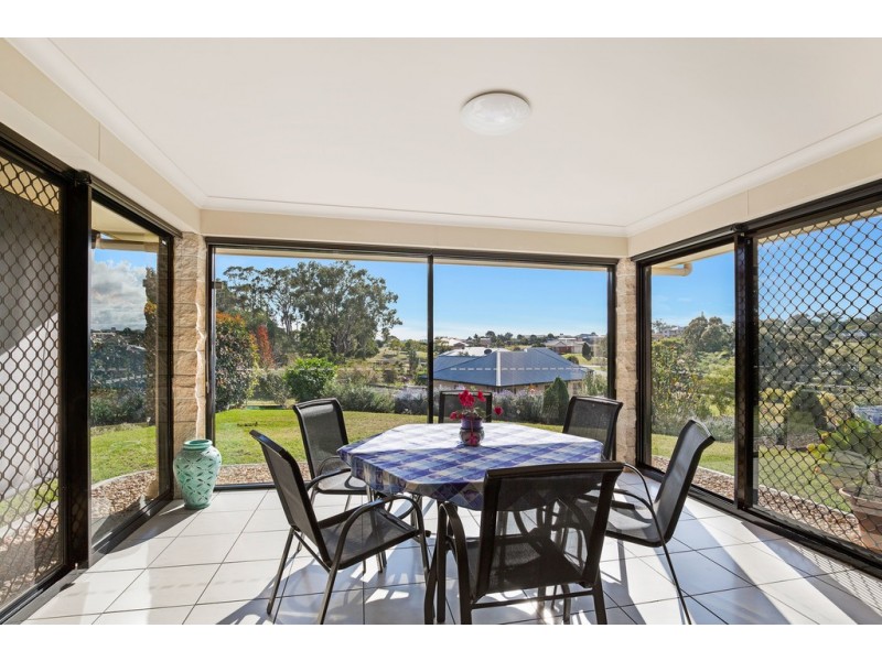 5 Fawngrove Drive, Glenvale QLD 4350