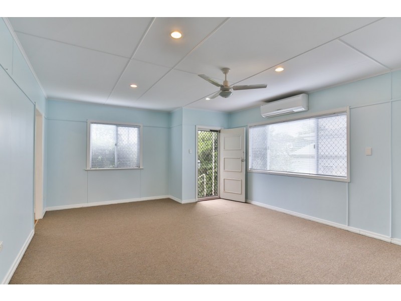 30B Buckland Street, Harristown QLD 4350