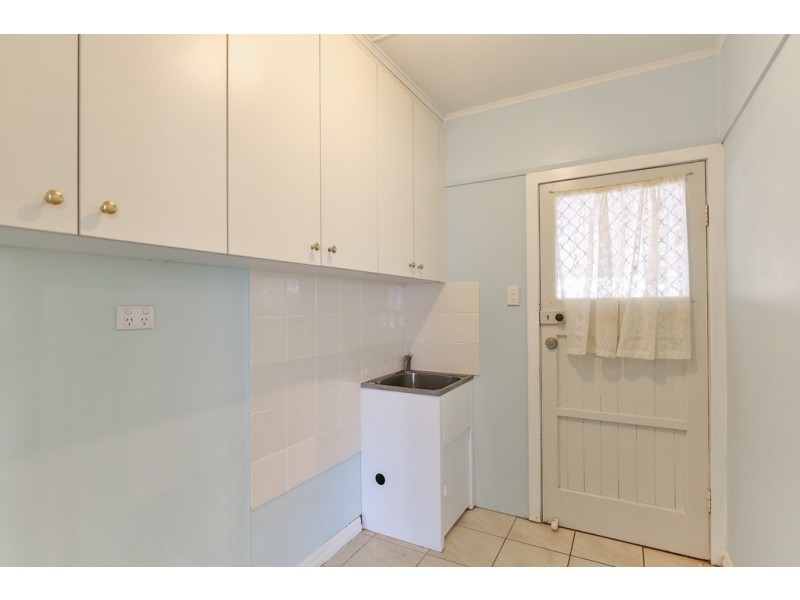 30B Buckland Street, Harristown QLD 4350