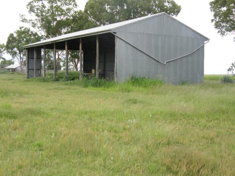 958 Clifton Pittsworth Road, Back Plains QLD 4361