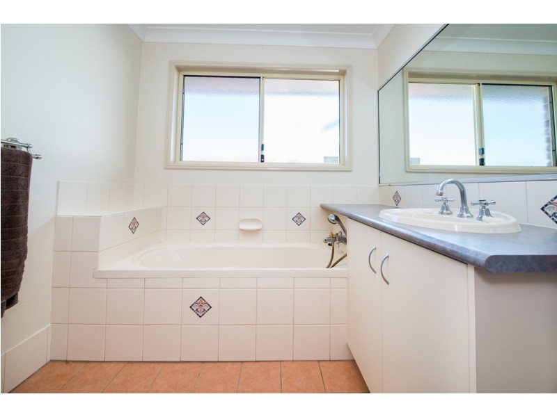 124 Frank Lebsanfts Road, Goombungee QLD 4354