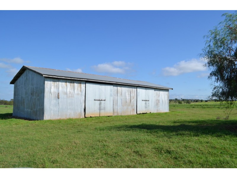 124 Frank Lebsanfts Road, Goombungee QLD 4354