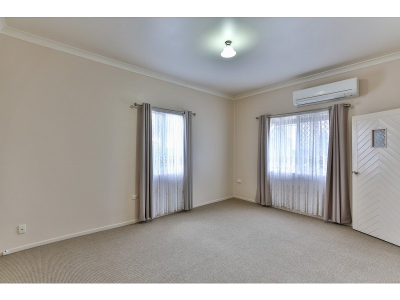 138 James Street, South Toowoomba QLD 4350