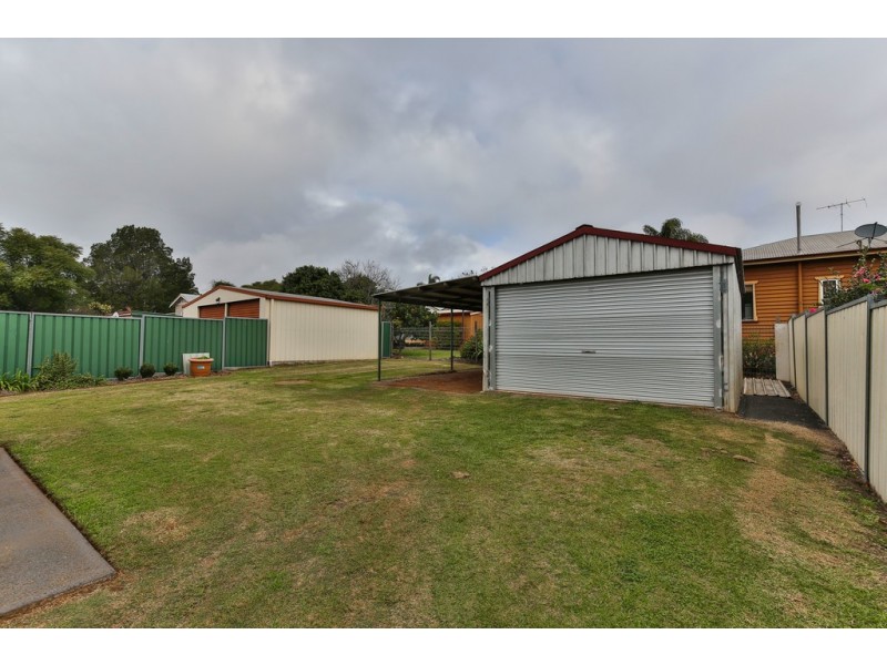 138 James Street, South Toowoomba QLD 4350