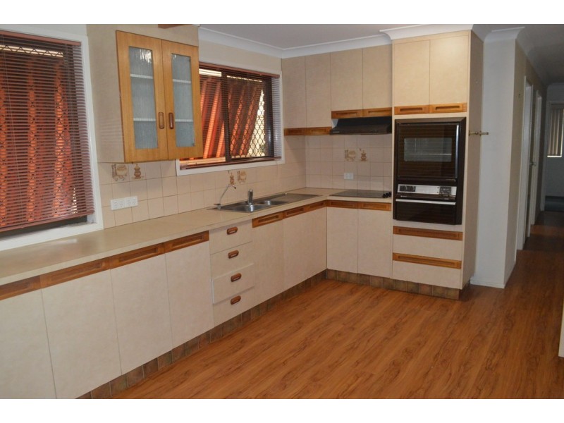 5 Heinemann Court, Kearneys Spring QLD 4350