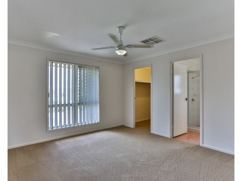 5 Paspalum Court, Meringandan West QLD 4352