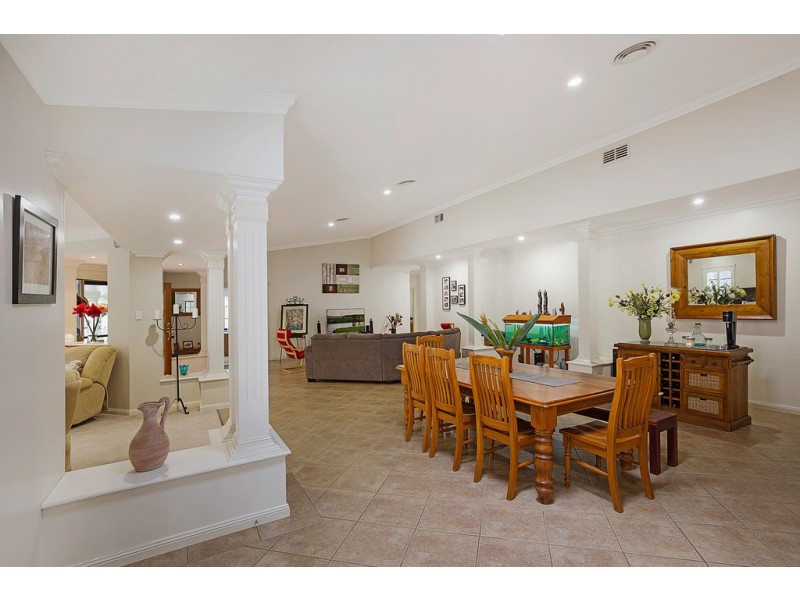131 Robinson Road, Geham QLD 4352