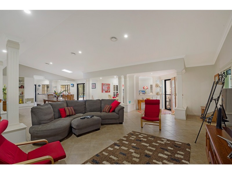 131 Robinson Road, Geham QLD 4352