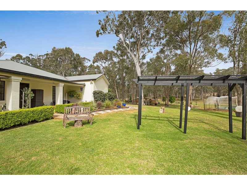 131 Robinson Road, Geham QLD 4352