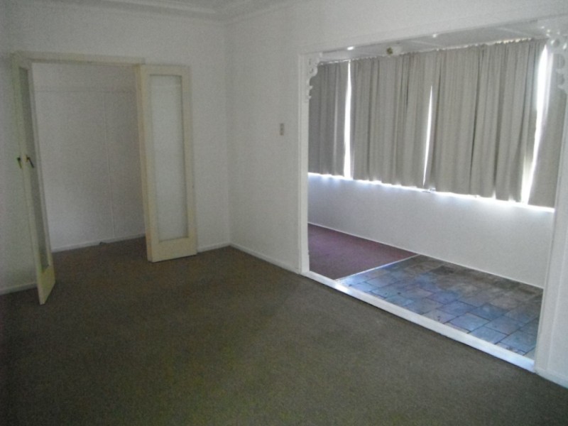 12 Beirne Street, South Toowoomba QLD 4350