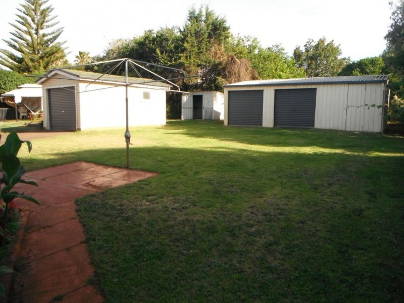 12 Beirne Street, South Toowoomba QLD 4350