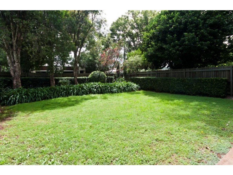 1/110a James Street, South Toowoomba QLD 4350