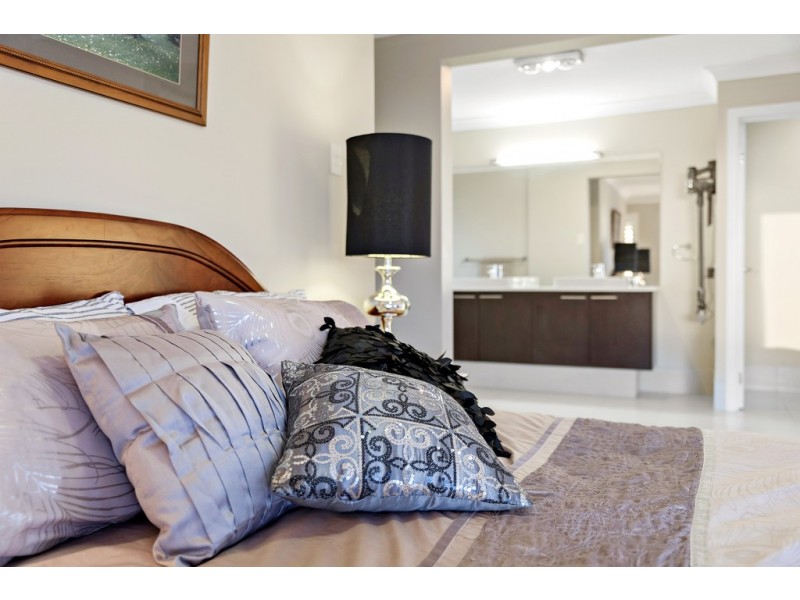 14 Timothy Drive, Vale View QLD 4352