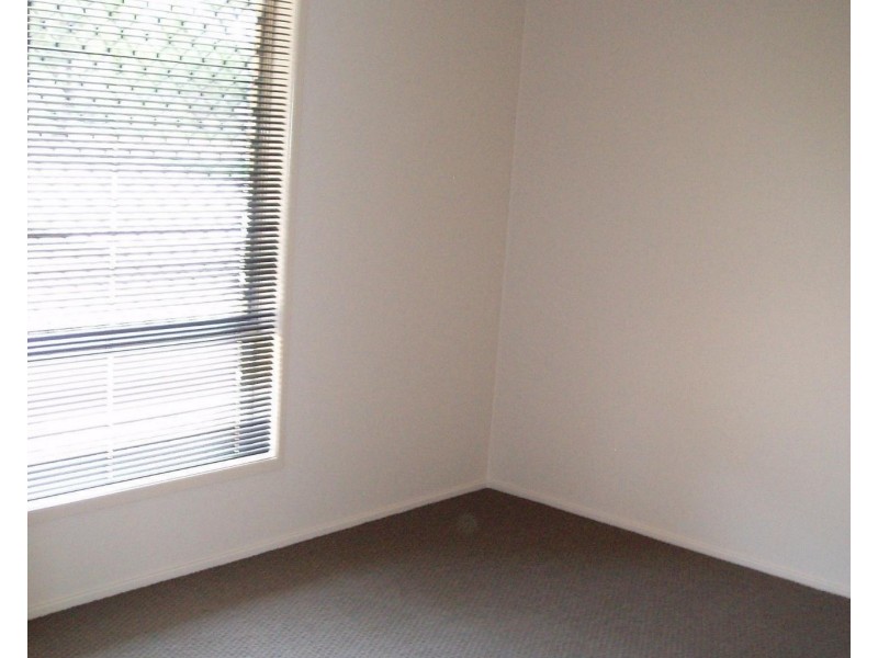 2/59 Hamilton Street, Newtown QLD 4350