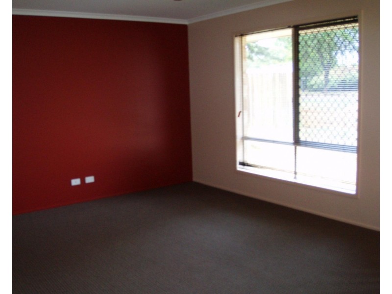 2/59 Hamilton Street, Newtown QLD 4350