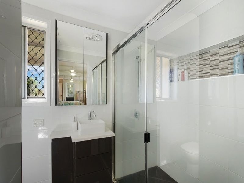 7 Lindgren Street, Centenary Heights QLD 4350