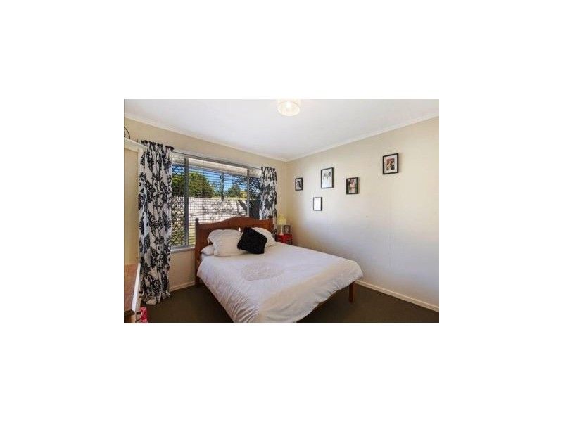 7 Lindgren Street, Centenary Heights QLD 4350