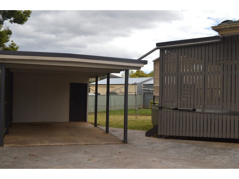 13 Raftery Street, Centenary Heights QLD 4350