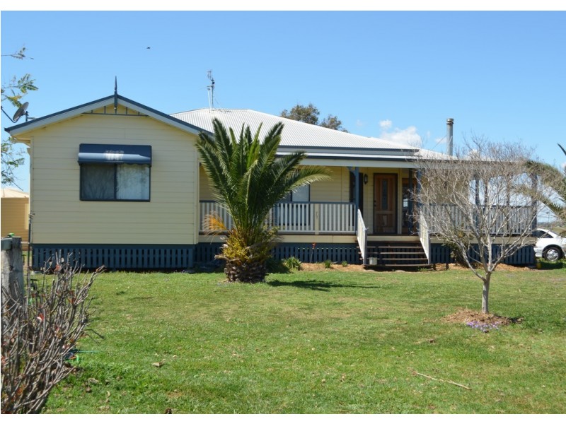 90 Devon Park Road, Oakey QLD 4401