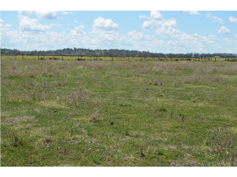 90 Devon Park Road, Oakey QLD 4401