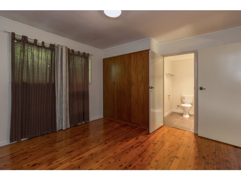 2/105 Bridge Street, Mount Lofty QLD 4350