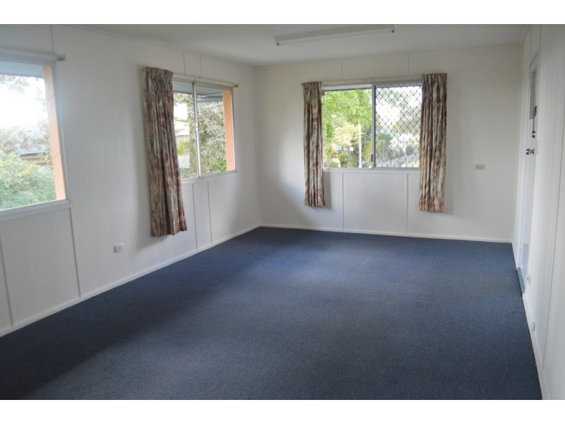 2/63 Phillip Street, South Toowoomba QLD 4350