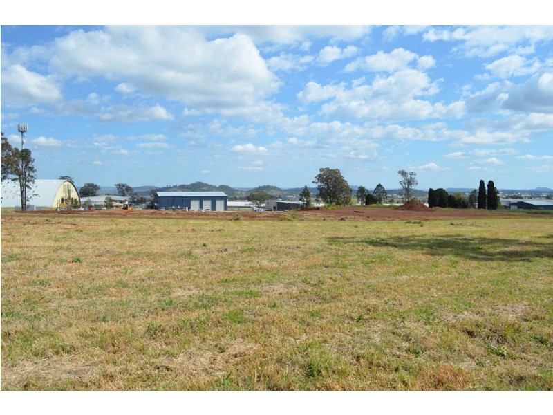 29 Croft Crescent, Harristown QLD 4350