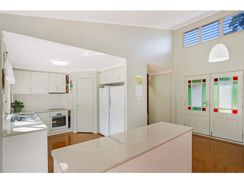 18 William Street, Pechey QLD 4352