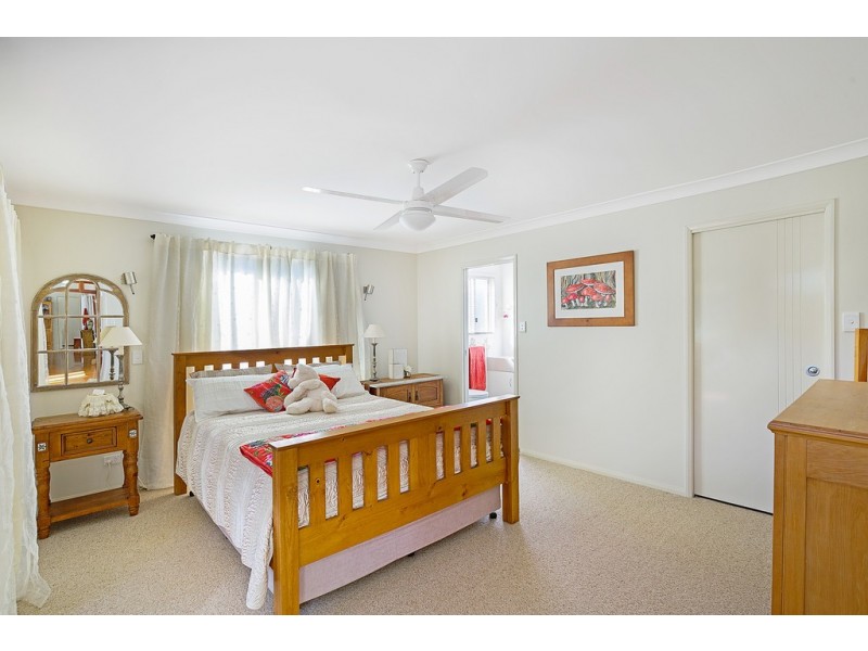 18 William Street, Pechey QLD 4352