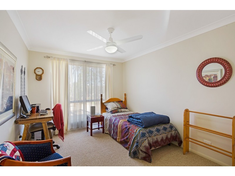 18 William Street, Pechey QLD 4352