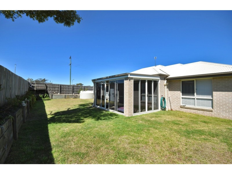 2A Dodson Crescent, Mount Kynoch QLD 4350