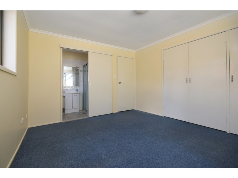 3 Coonawarra Court, Wilsonton Heights QLD 4350