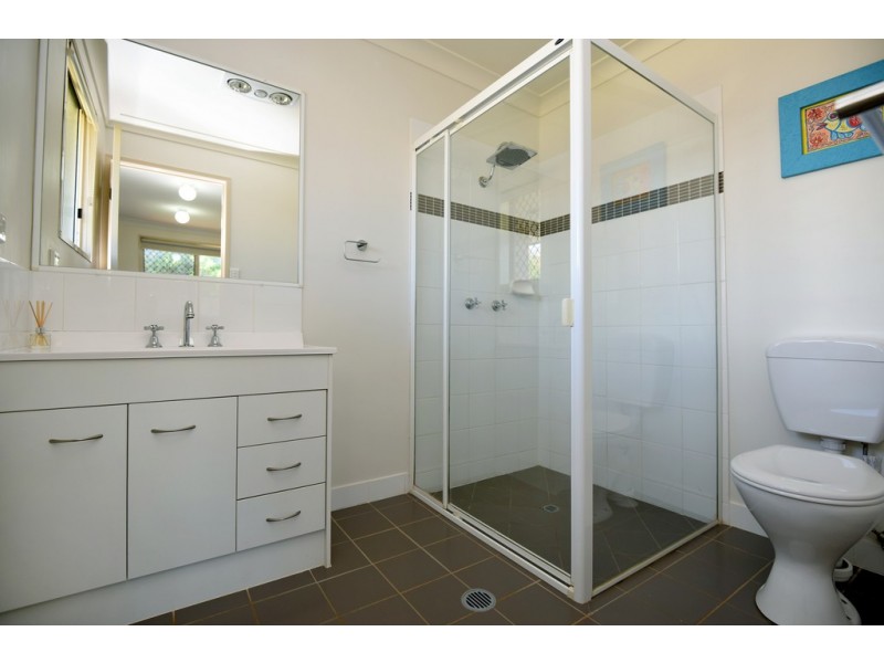 3 Kingfisher Drive, Highfields QLD 4352