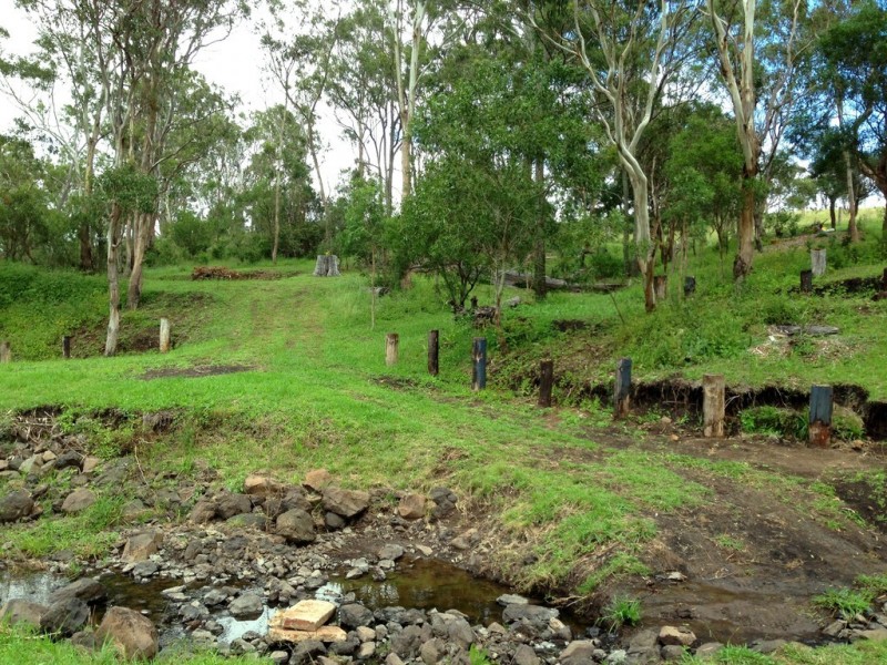 38 Acacia Avenue, Top Camp QLD 4350