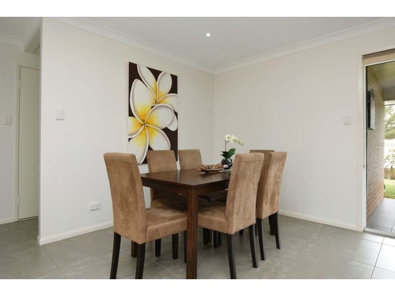8 Janelle Court, Highfields QLD 4352