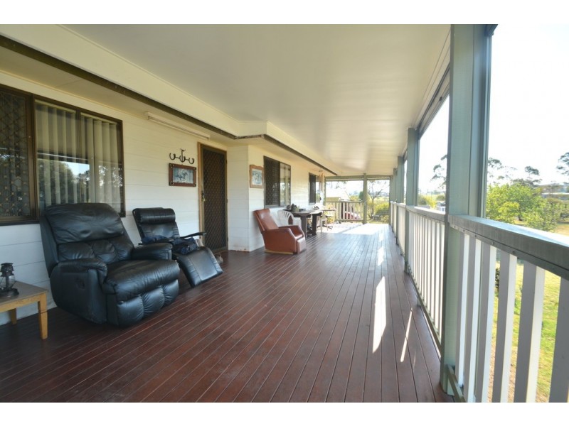 19 Oestreich Road, Wellcamp QLD 4350