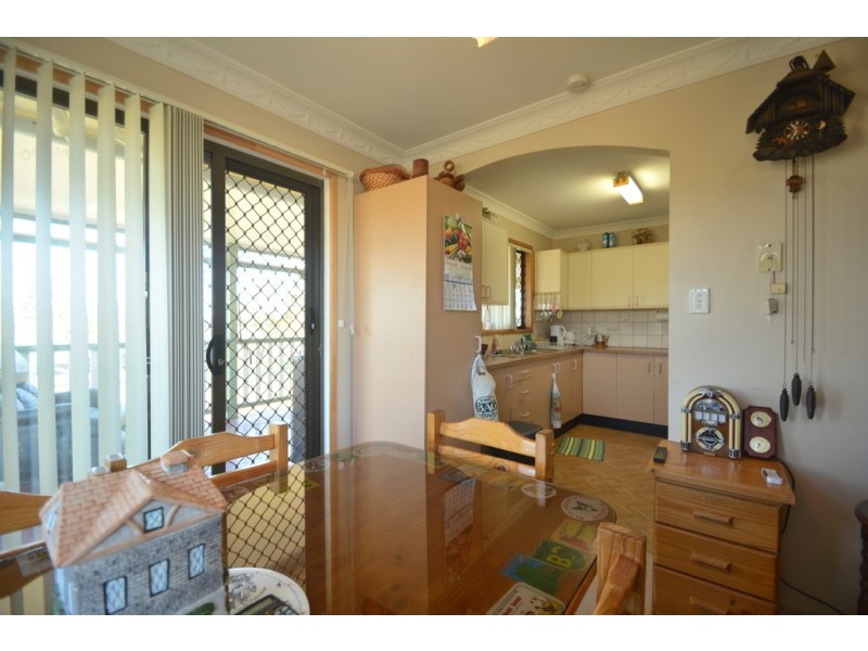 19 Oestreich Road, Wellcamp QLD 4350