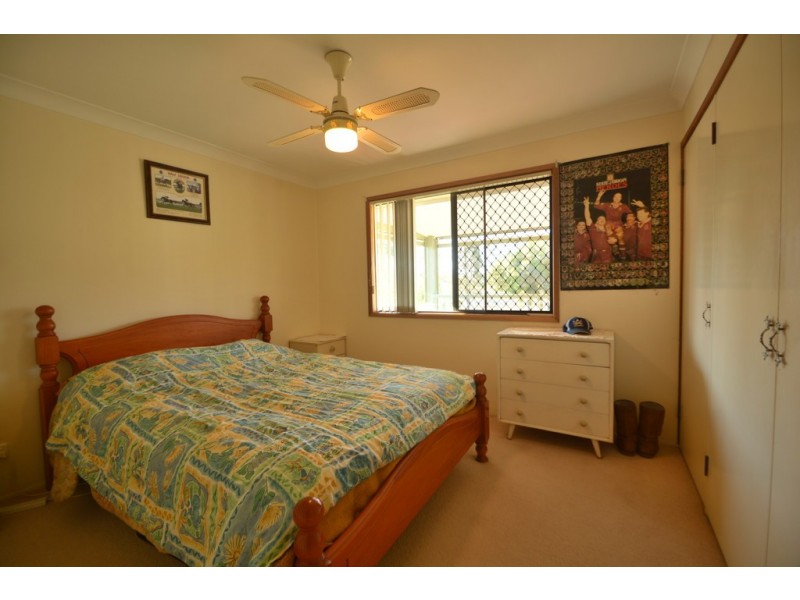 19 Oestreich Road, Wellcamp QLD 4350