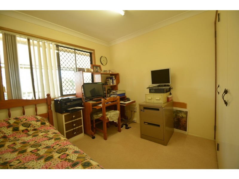 19 Oestreich Road, Wellcamp QLD 4350