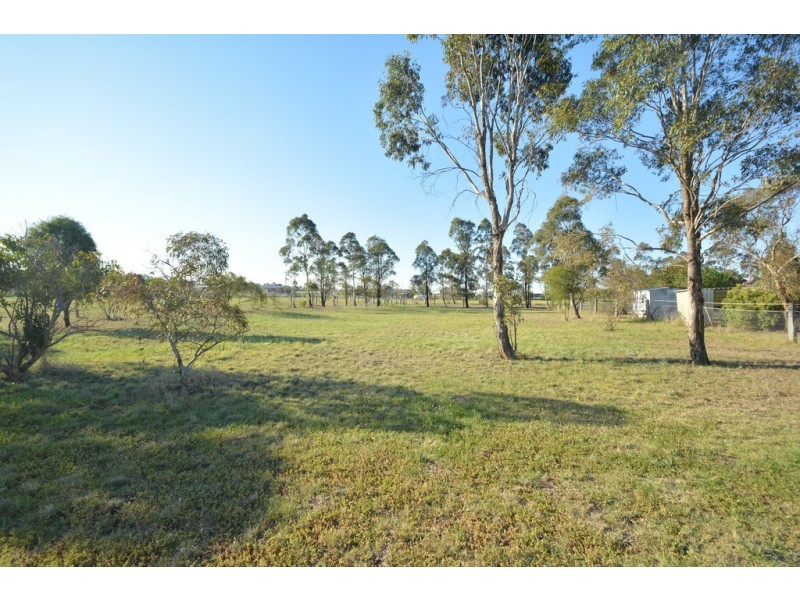 19 Oestreich Road, Wellcamp QLD 4350