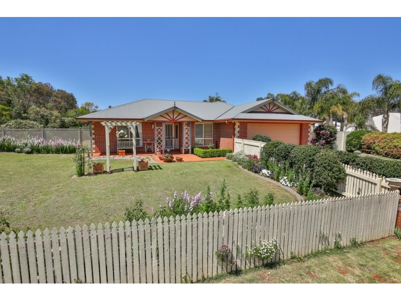 33 Kratzke Road, Highfields QLD 4352